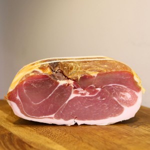 PROSCIUTTO CRUDO STAGIONATO – w Plastrach