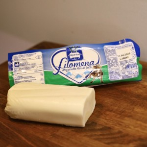 Mozzarella Fior Di Latte  w Bloku 1kg 